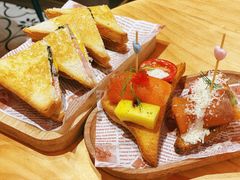 三文鱼蟹肉卷-tapas by dos cielos西班牙餐厅(重庆光环购物公园店)