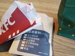 猪柳帕尼热浆薯饼餐-肯德基(万科城店)