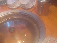 -山里屯铁锅炖·东北菜(康桥店)