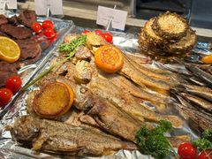 -飨食汇全日制餐厅·昆山皇冠假日酒店(九方店)