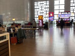 大堂-麦当劳(高铁南站店)