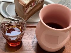 -UNI UNI(环亚凯瑟琳店)