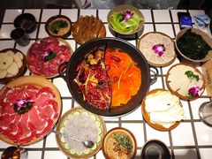 -贰回巷火锅馆(钟楼店)