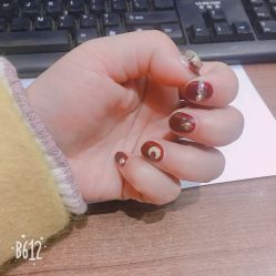 -U mi Nail美甲工作室