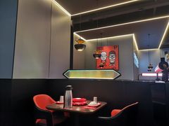 大堂-胖哥俩肉蟹煲(华贸店)