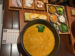 -银米·云南传统过桥米线(双廊黑金冠店)