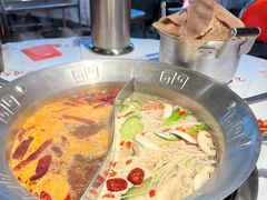 -大芊金重庆串串火锅(南京路店)