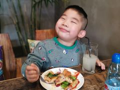 -HIGH FIVE哈福手工汉堡(桂林路店)