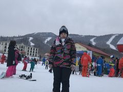 -亚布力新体委滑雪场