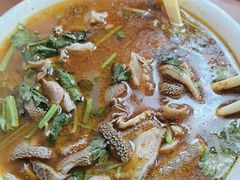 -春雨羊汤店(广开四马路总店)