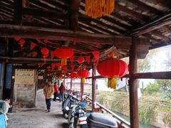 -丝绸小镇荻港古村
