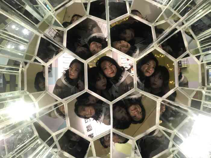 上海奇幻解压馆