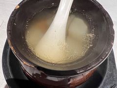 -鄱阳湖·江西小炒·瓦罐煨汤(五道口店)