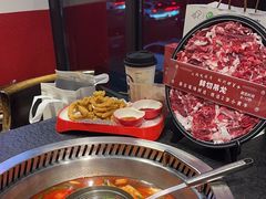 -醉董牛川派鲜肉自选火锅(烟台店)