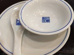 餐具摆设-奎元馆.百年奎元.非遗传承(西湖边的解放路店)