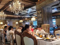 -领鲜活海鲜榴莲自助火锅(东门店)