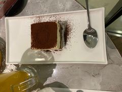 -必胜客(城西银泰店)