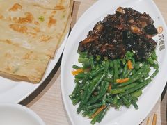 -六泰居·尔滨地标·东北菜(黄河路店)