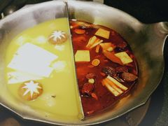 花胶鸡鸳鸯锅-湊湊火锅·茶憩(和平大悦城店)