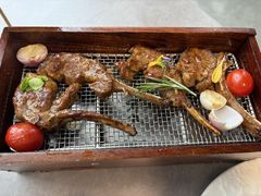 -云间粮仓