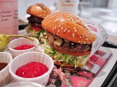 火烤双层牛肉特堡-The Habit Burger Grill 哈比特汉堡(复兴soho店)