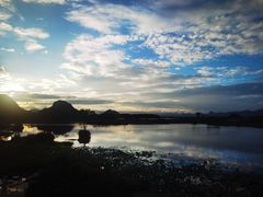 -夏屿湖畔.落日湖景餐厅(普者黑景区店)