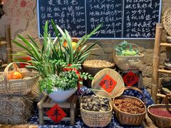 -蛮佬拾·乡里土菜馆(河西王府井店)