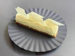 -潮一不贰·法式甜品·生日蛋糕·西式简餐(外滩店)