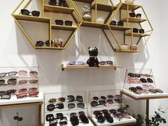 -肆兮眼镜·蔡司·徕卡战略合作店(大坪店)