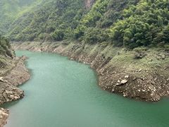 -藏龙百瀑风景区