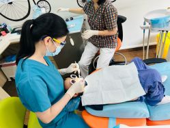 -睿宝儿科·眼科·口腔(静安大悦城门诊部)