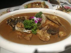 -阿三鱼头泡饼·家常菜