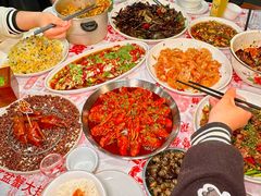 -辣螃铠盆盆蟹大排档(海昌店)