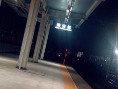 -肯德基(南京站A2检票口楼上)