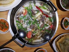 -大众跷脚牛肉馆·非遗传承单位(峨眉山店)