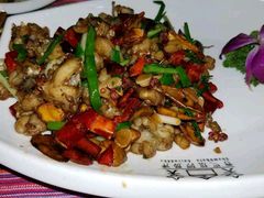 -香巴拉云南餐厅(华莱坞店)