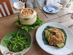 -Kat's Kitchen