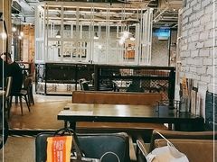 大堂-机器人火炉披萨(爱琴海店)