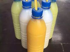 Jonah's&nbsp;Shakes-Jonah's Fruit Shake & Snack Bar