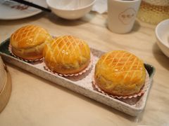 脆皮水牛奶菠萝包-陶陶居酒家(SM二期购物广场店)
