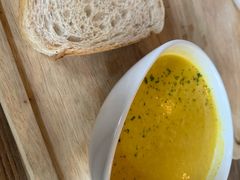 -Common Table · Brunch & Coffee