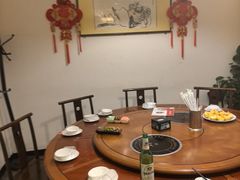 -聚首堂·特色小吃·肘子·炙子烤肉烤串(什刹海德胜门店)