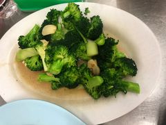 -明记烧鱼美味店