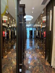 点击看大图 -八佰伴8008星级形象店