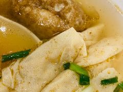 面筋百页单档汤-鲜得来排骨年糕(云南南路店)