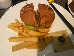 -杭州逸酒店(西湖武林店)