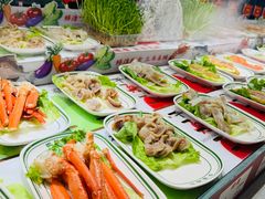 -四囍码头海鲜烧烤自助火锅(外滩南京东路悦荟广场店)