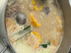 -肥仔文澳门猪骨煲(南京西路店)