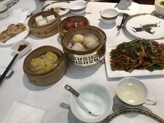 -老船夫婚宴婚庆会馆(延吉路店)