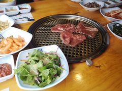 -唯成•韩国炭火烤肉 유성고기